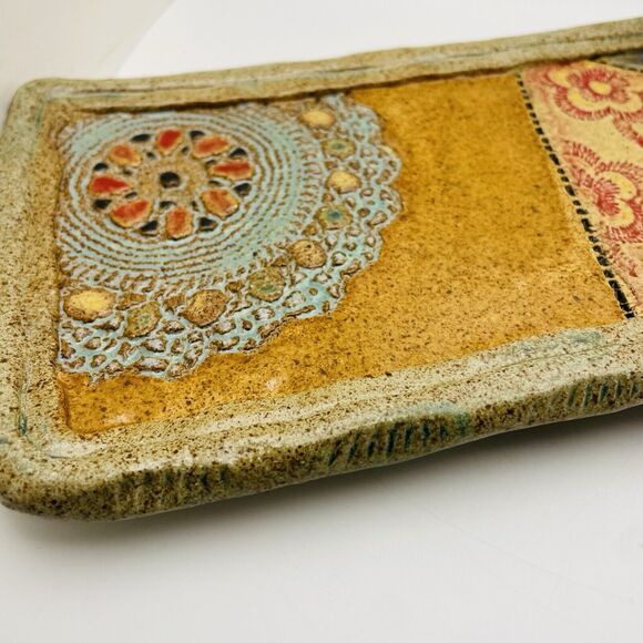 Laurie Pollpeter Eskenazi Ceramic Stoneware Tray Hand Painted Quilted Trinket - Picture 4 of 9